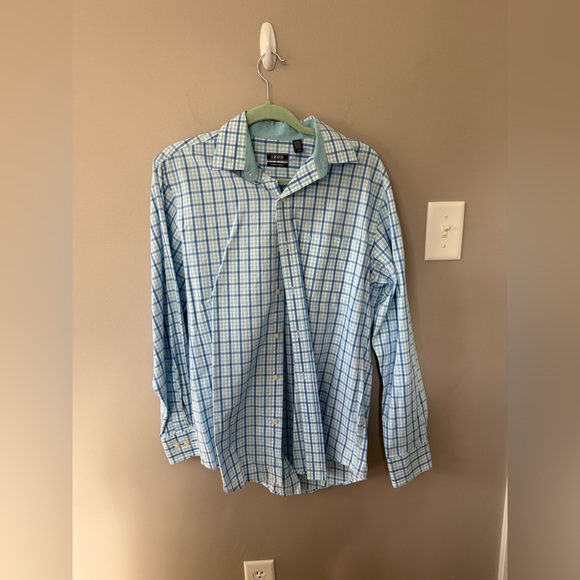 Izod Men's Blue Checkered Shirt - Picture 1 of 4